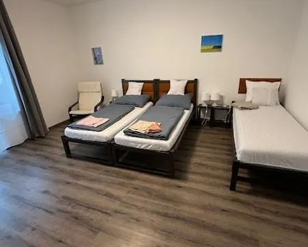 Jana Apartamento Tofalu