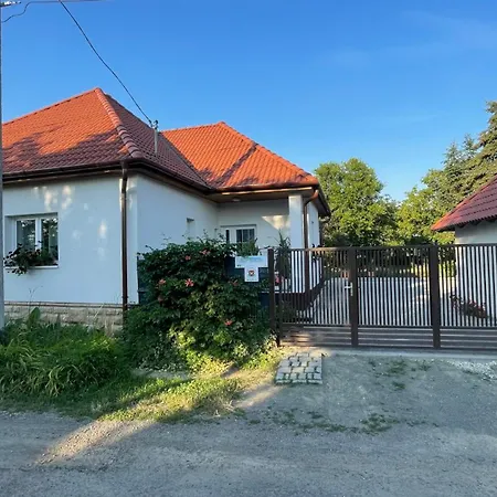 Jana Apartamento Tofalu